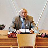 Moderator var professor Sture Allén.