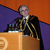 Göran Bexell, SUHF:s ordförande och rektor på Lunds universitet, höll tal.