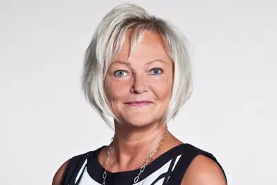 Portrait of a woman.