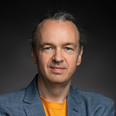 Portrait of a man looking into the camera.
