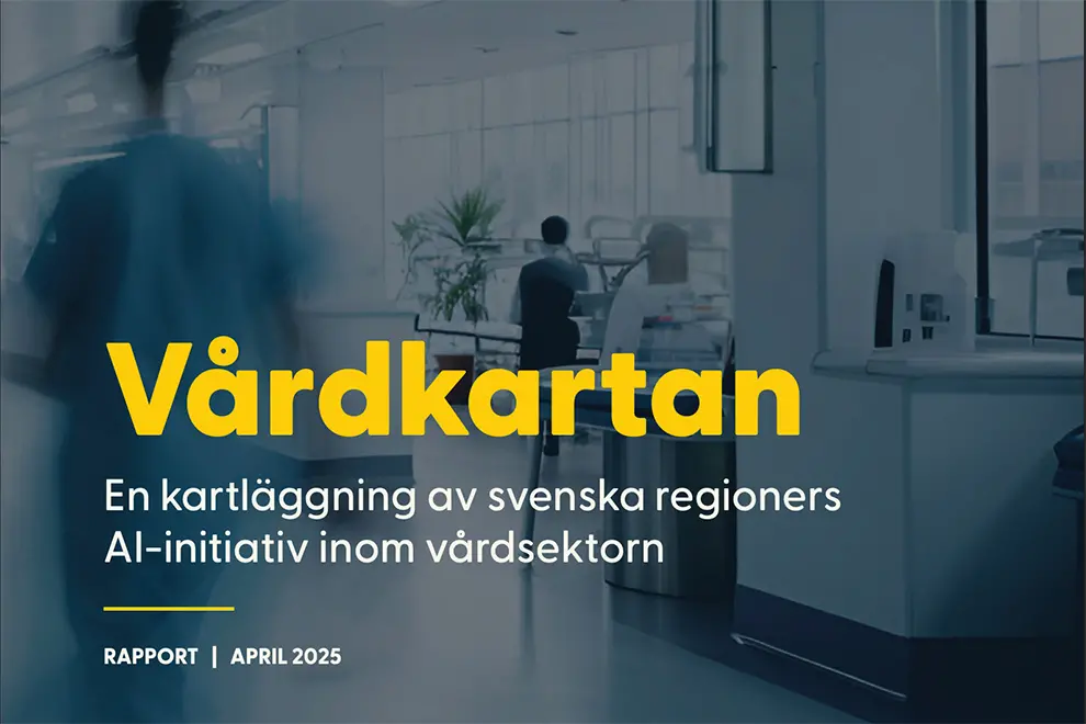 Vårdkartan i gul text, i bakgrunden en blåtonad sjukhusmiljö. Foto, illustration.