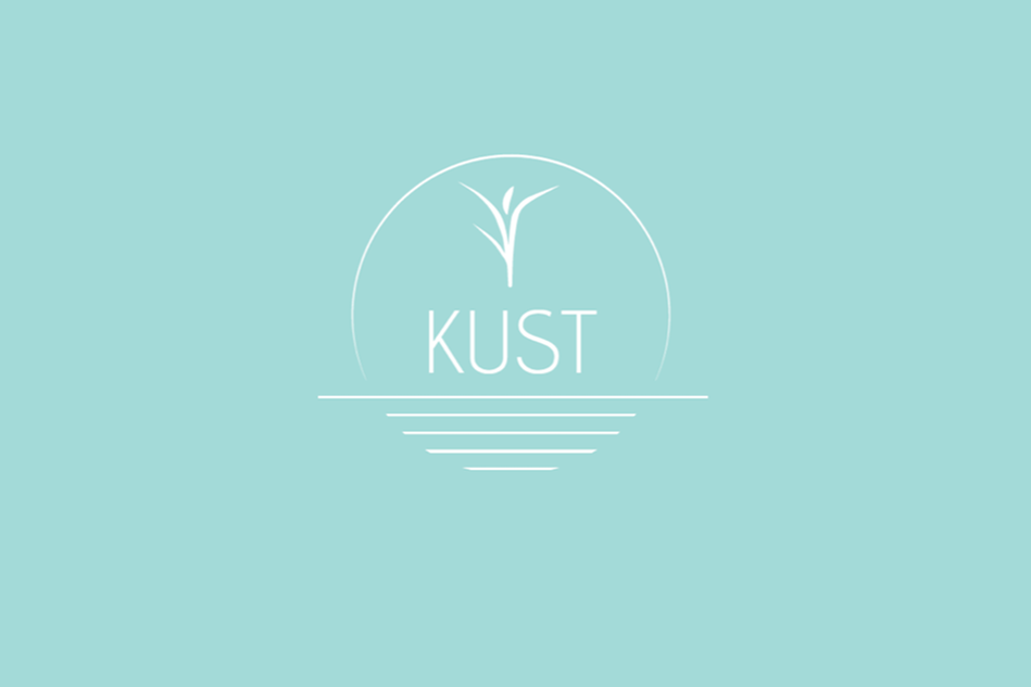 Turkos färgplatta med logotyp och texten KUST.