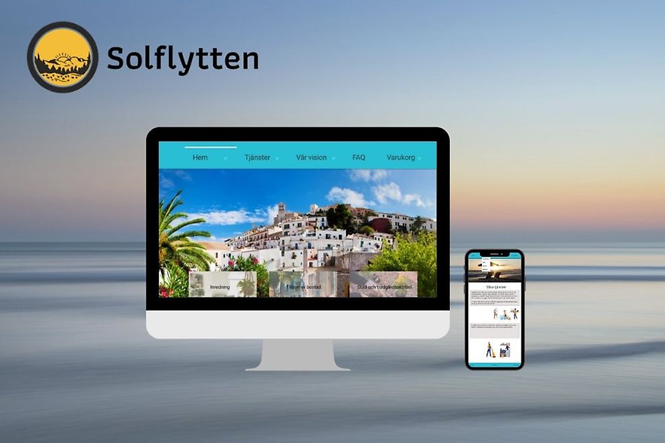 Bakgrundsbild med hav i solnedgång, en datorskärm och mobil inklippta ovanpå bilden med företaget Solflyttens webbplats. Logotyp och företagsnamn längst upp på bilden.