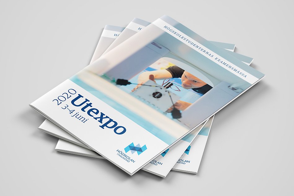 A pile of catalogues with the word "Utexpo" on the cover. Photo.
